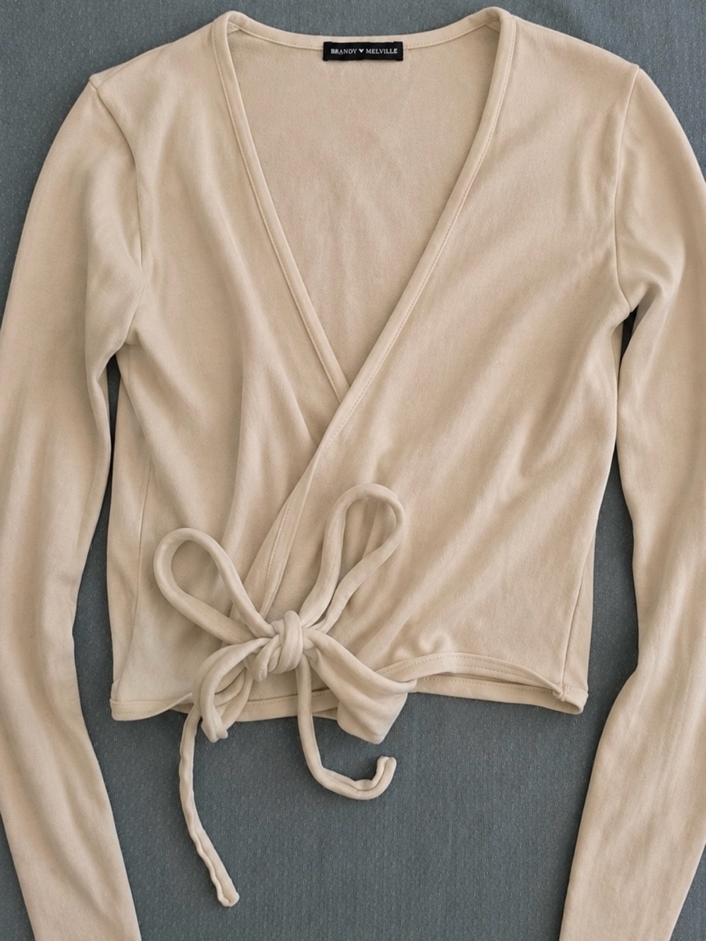 Brandy Melville Beige Tie Front Wrap Cardigan Long Sleeve Cropped Top